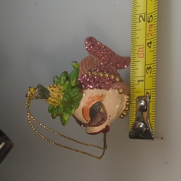 Katherine's Collection KissingFish Carmen Miranda & Pineapple Headdress ornament - Picture 5 of 5